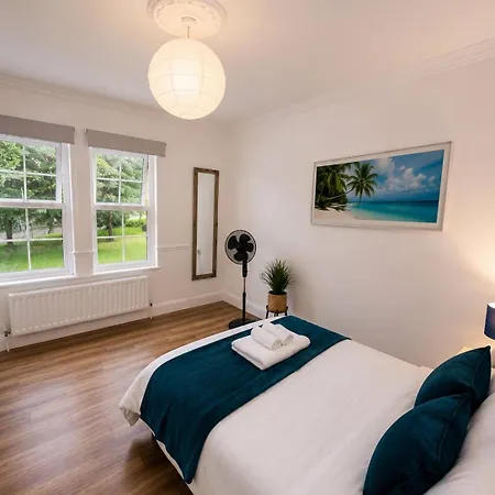 Homely Eastville Ferienhaus Bristol